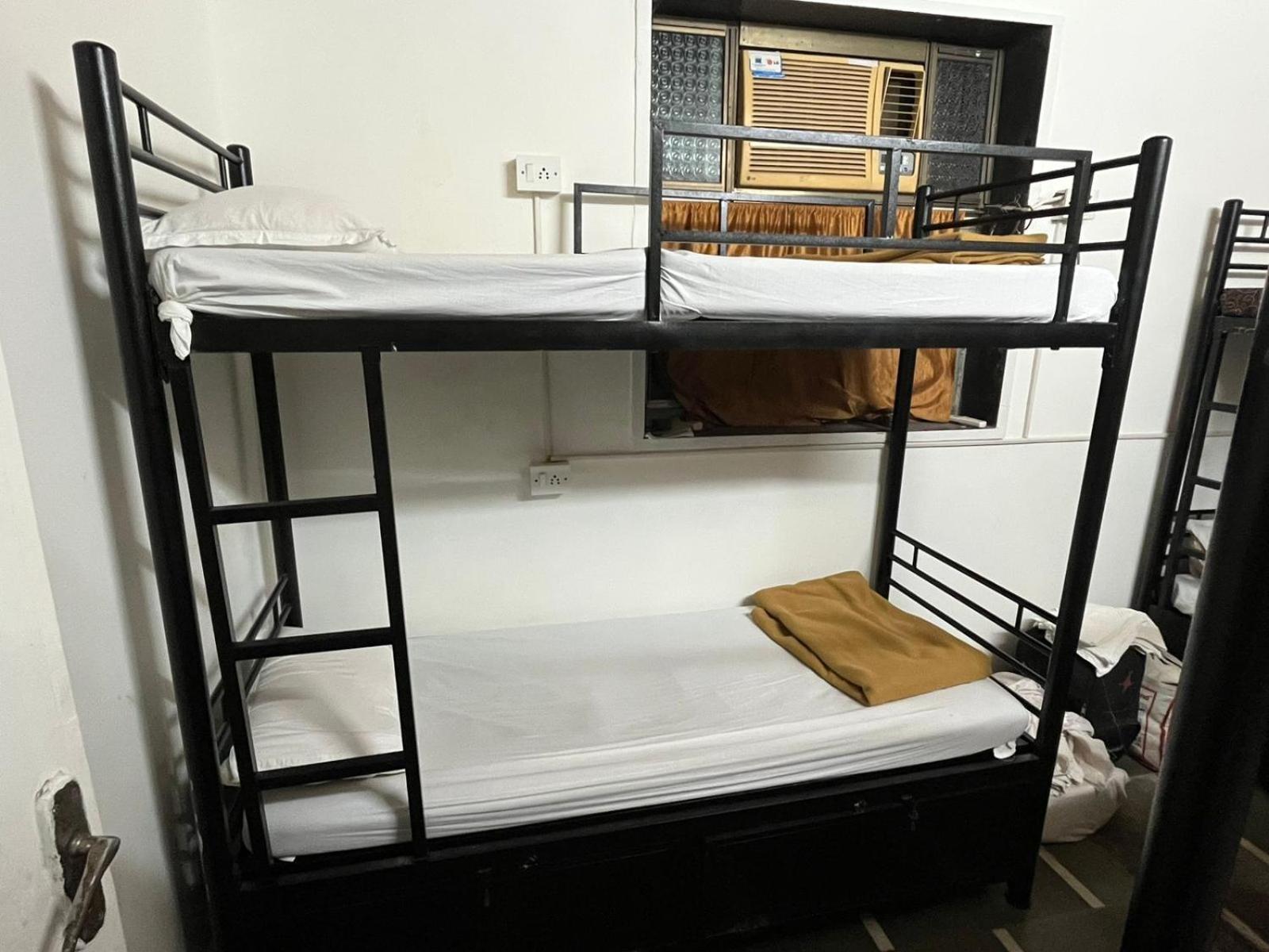 Prince Solo Hostel - Mumbai — Photos 3